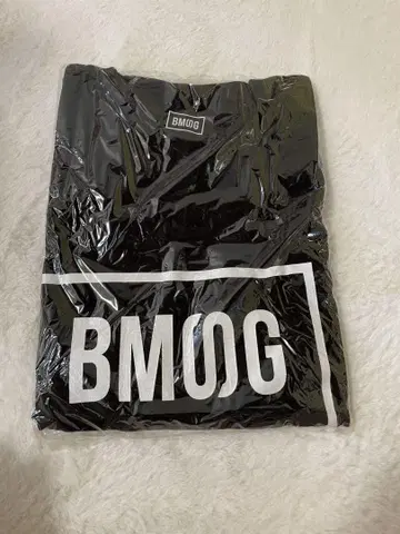 BMOG 블랙 T셔츠 L 사이즈 BMSG-21012