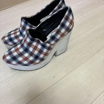 snidel 체크 무늬 하이힐 펌프스