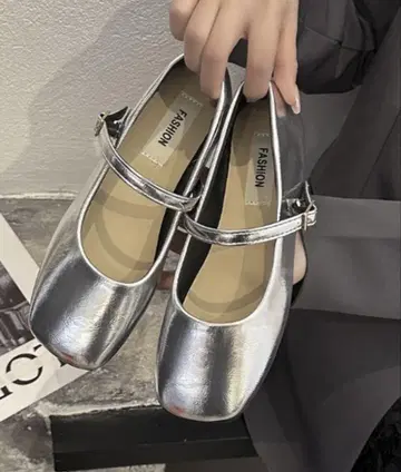 스퀘어토 멜리 제인 펌프스