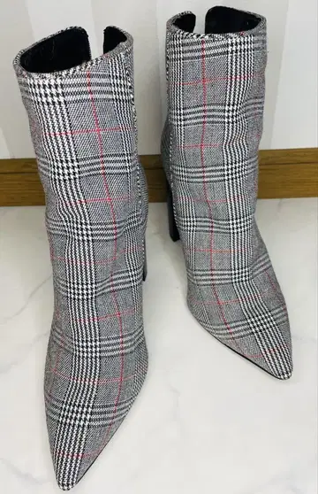 스티브 매든 체크 무늬 스틸레토 부츠 23cm