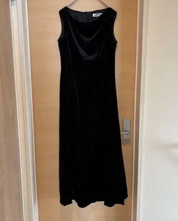 새상품 도프 벨로아 롱 원피스 블랙 11호 포멀