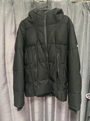 BEAR SURF 다운 자켓
