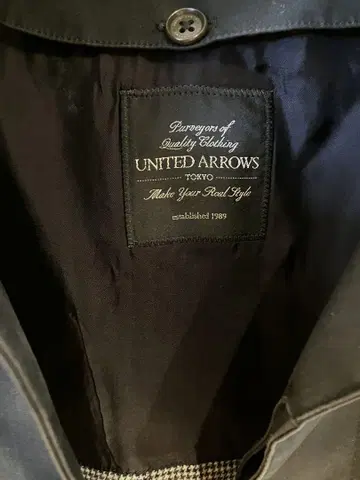 UNITED ARROWS 비즈니스 블랙 코트