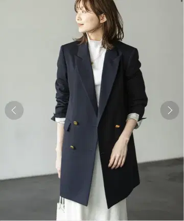 새상품급 노블 피크드 롱 자켓 더블 골드 버튼 네이비 38