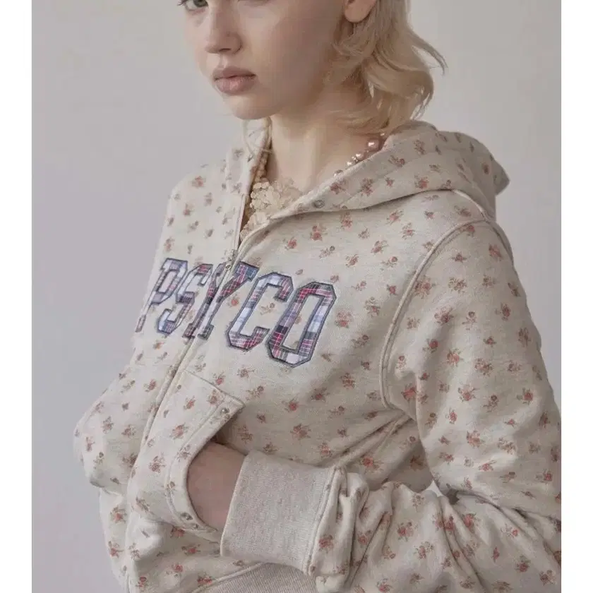 sculptor Cottage Zip-Up Hoodie sculptor Cottage Zip-Up Hoodie