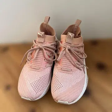 푸마 핑크 메쉬 스니커즈 23cm