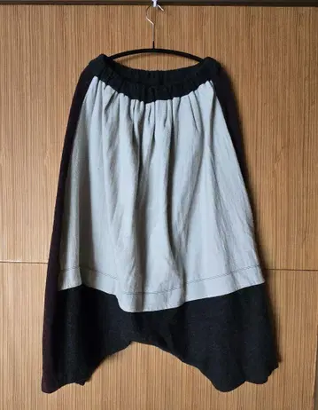 몬사카타 팬츠 울 100%