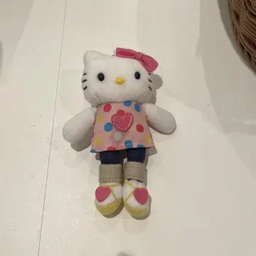 헬로키티 키링 발길이 봉제 인형