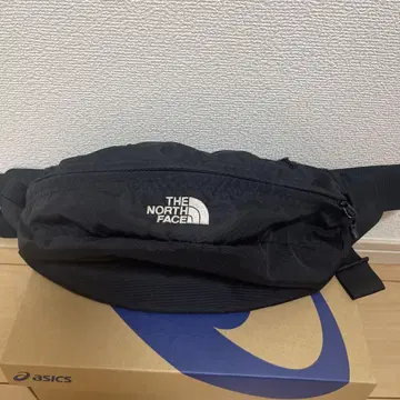 THE NORTH FACE 바디백 블랙