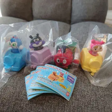 호빵맨 트레인 NEW 2/4개 세트