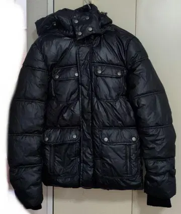 H&M 블랙 다운 자켓 EUR 42