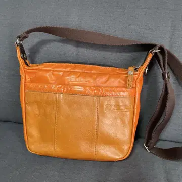 DOUBLES 가죽 숄더백 올해 트렌드인 오렌지/브라운