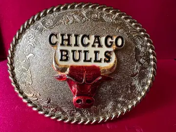 CHICAGO BULLS buckle vintage 90s