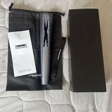 LESSERAFIM 응원봉 르세라핌 공식