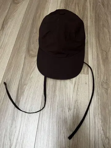 HeRIN.CYE 나일론 캡 브라운