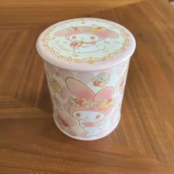 산리오 마이멜로디 캔과 캔 배지