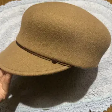 ca4la 브라운 헌팅 캡