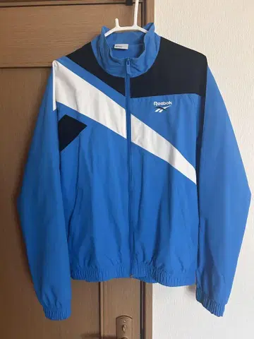 Reebok classic 90s 리복 클래식 나일론 자켓