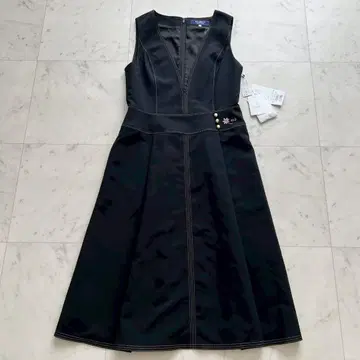 택 포함 M GRACY 오버롤 스커트 까멜리아 자수 원피스 블랙