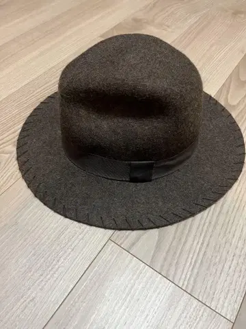 ZARA 햇 울 새상품급 무료배송