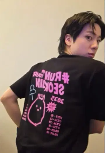 BTS JIN RUN SEOKJIN 티셔츠 M 사이즈