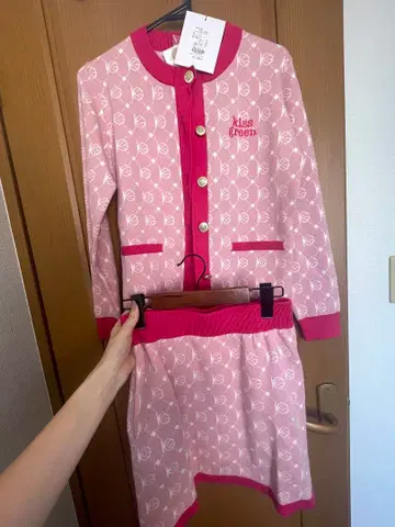 [ 택 포함 미사용 새상품! ] kiss on the green 셋업