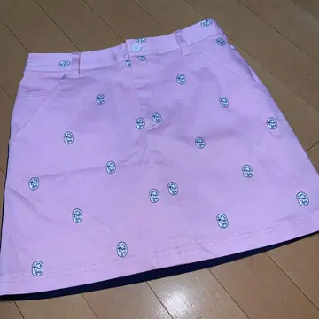 새상품급 JUN&ROPE 준앤로페 골프웨어 스커트 M