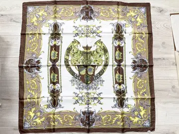 Comtesse Foulards 100% 실크 스카프