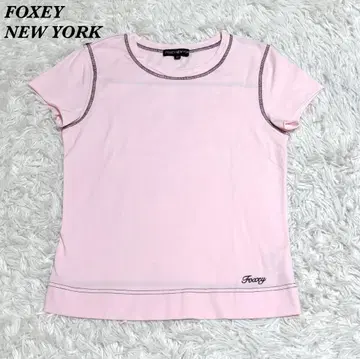 [ 새상품급 ] FOXEY NEW YORK 컷팅 반팔 티셔츠 40 핑크