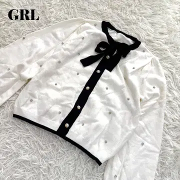 새상품급 GRL 리본 비쥬 니트 가디건 펄 버튼 큐빅