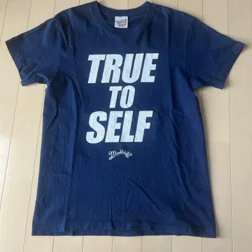 TRUE TO SELF 네이비 셔츠