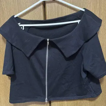더블 지퍼 오프숄더 풀오버
