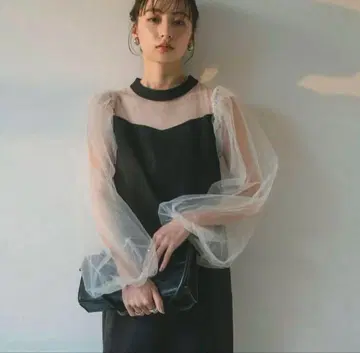 시스루 소매 블랙 롱 원피스 경사