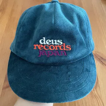 DEUS 데우스 엑스 마키나 캡