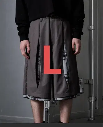 grancy 레이어드 디자인 하프 슬랙스 그레이 L
