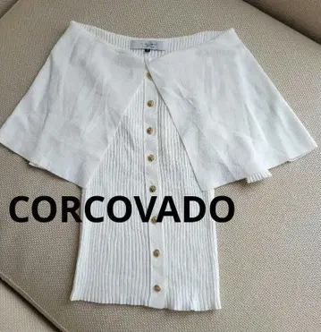 CORCOVADO 콜코바도 빅 칼라 반팔 리브 니트탑 화이트