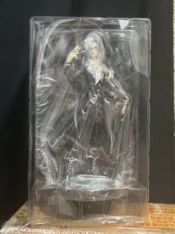 제5인격 3주년 오프라인 팩 D.M 피규어 조제프 미개봉