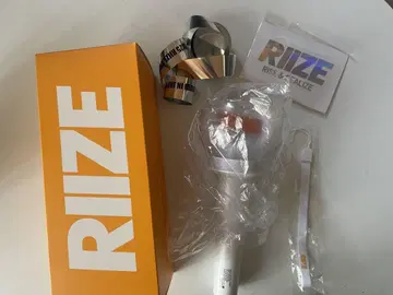 RIIZE 응원봉 작동 확인 완료 은색 테이프 포함