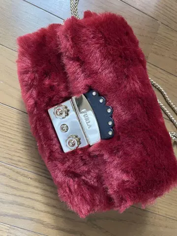 FURLA 퍼 숄더 백