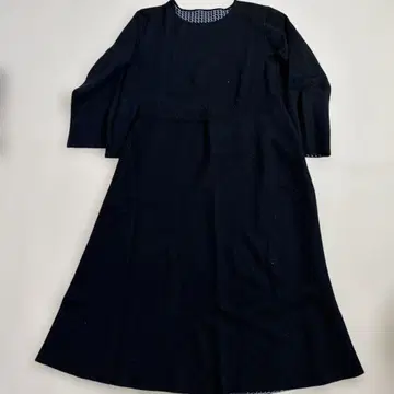 자유구 네이비 라운드넥 긴팔 셋업 44 사이즈
