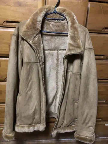 PERSON JEANS 무스탕 코트 베이지