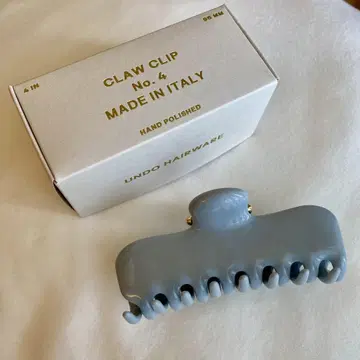 UNDO HAIR WARE NO. 4 CLAW CLIP/ SAGE