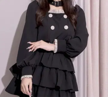 pium  초커 벨트 프릴 상의 블랙