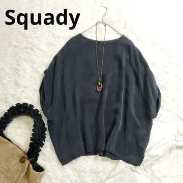 [ 새상품급 ] Squady 스카디 새틴 광택 돌먼 슬리브 상의 블랙