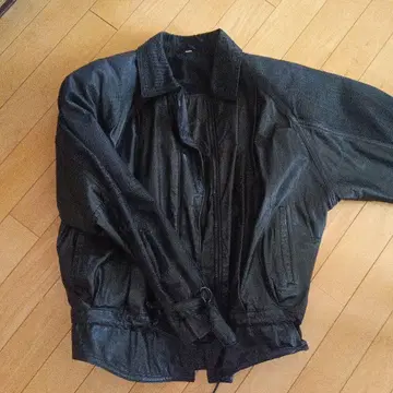 블랙 악어 무늬 가죽 자켓