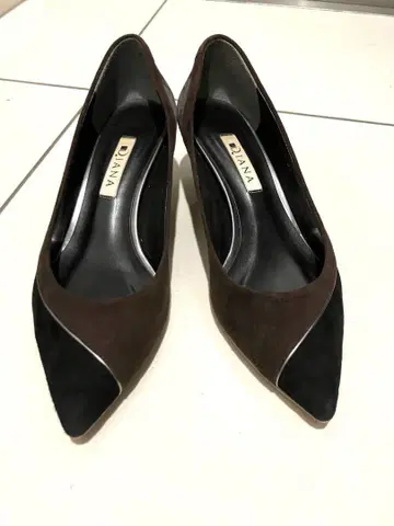 다이애나 새상품급 펌프스 23cm 하이힐