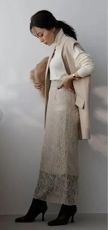 anuans 코드 레이스 하이웨스트 타이트 스커트 (BEIGE)