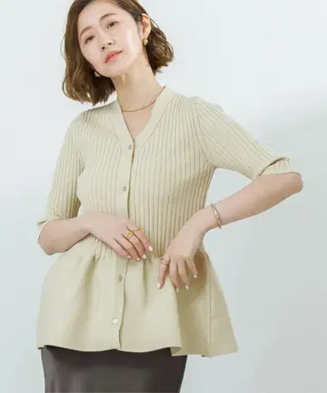 ur's 택 포함 새상품 오부 소매 리브 니트 가디건