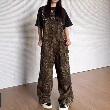 레오파드 무늬 데님 오버롤 살로펫 체형 커버 스트릿 패션