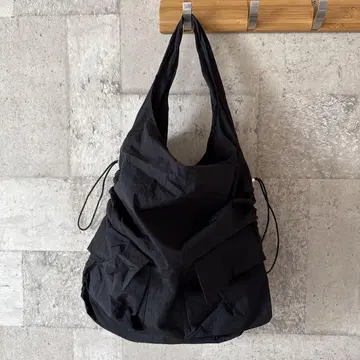 블랙 숄더백
